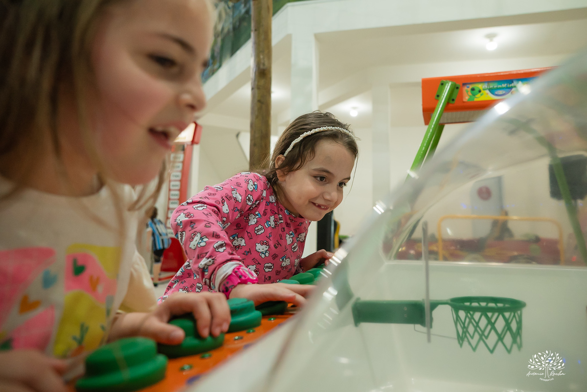 fotografia infantil - festa infantil - aniversário infantil - fotógrafos em Pelotas - fotógrafo de crianças – Tio Guigui - fotografia de família - fotografia profissional - fotógrafo Antonio Rocha - tema Fini - Antonio Rocha Fotografias