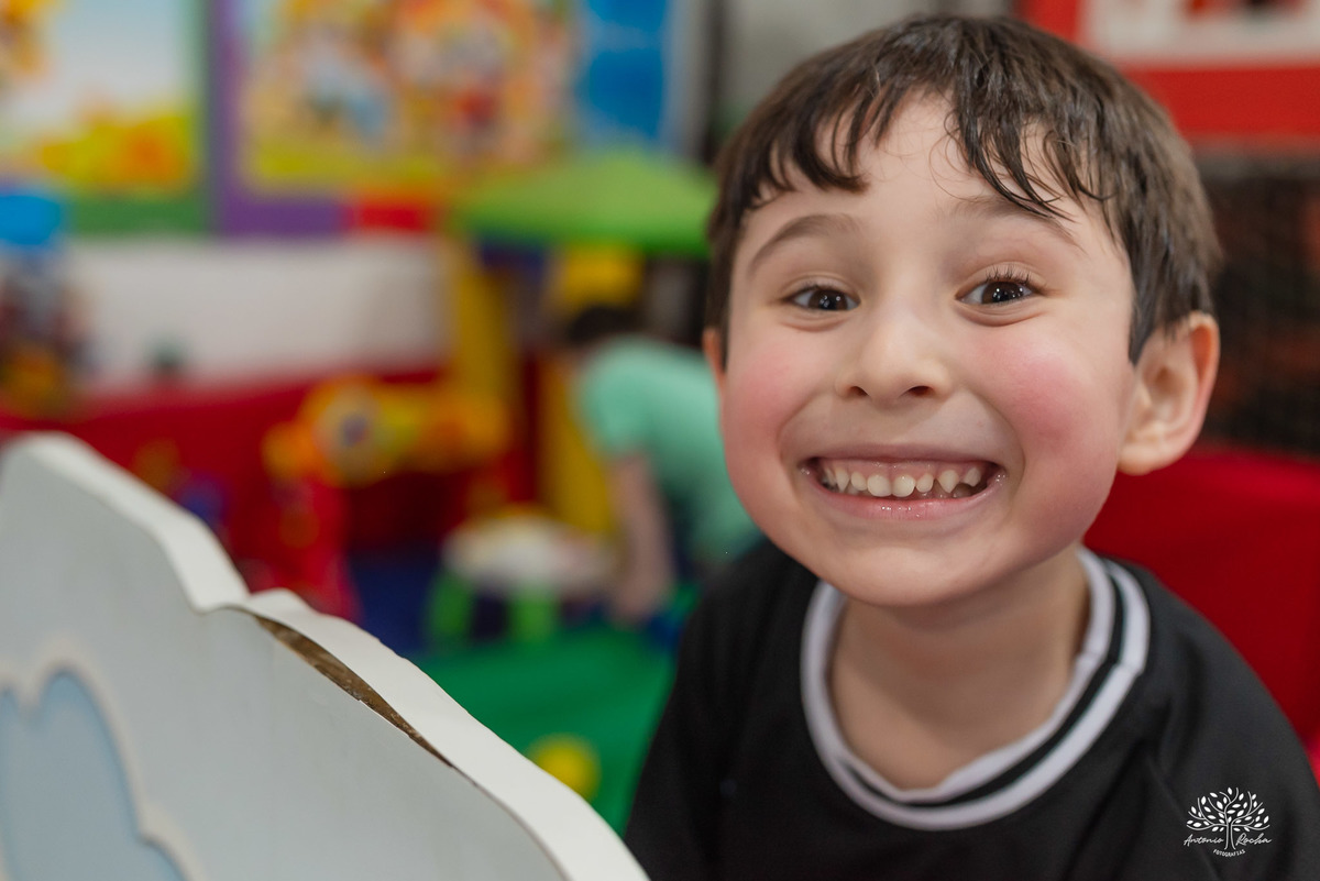 fotografia infantil - aniversário infantil - fotógrafo de crianças - Antonio Rocha Fotografias - fotografia espontânea - fotografia de família - ensaio infantil - festa de aniversário - fotógrafo barbudo - fotografia afetiva - Pelotas - roblox - game tnt