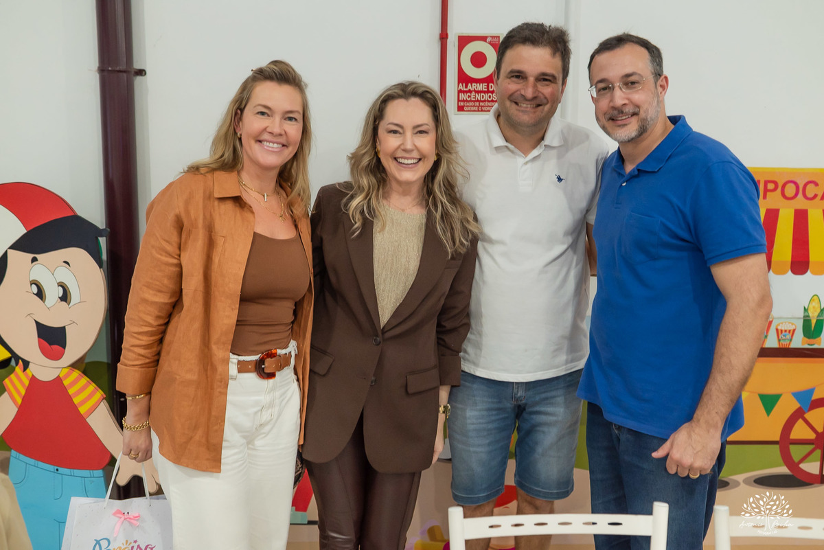 fotografia infantil - aniversário infantil - fotógrafo de crianças - Antonio Rocha Fotografias - fotografia espontânea - fotografia de família - ensaio infantil - festa de aniversário - fotógrafo barbudo - fotografia afetiva - Pelotas - roblox - game tnt