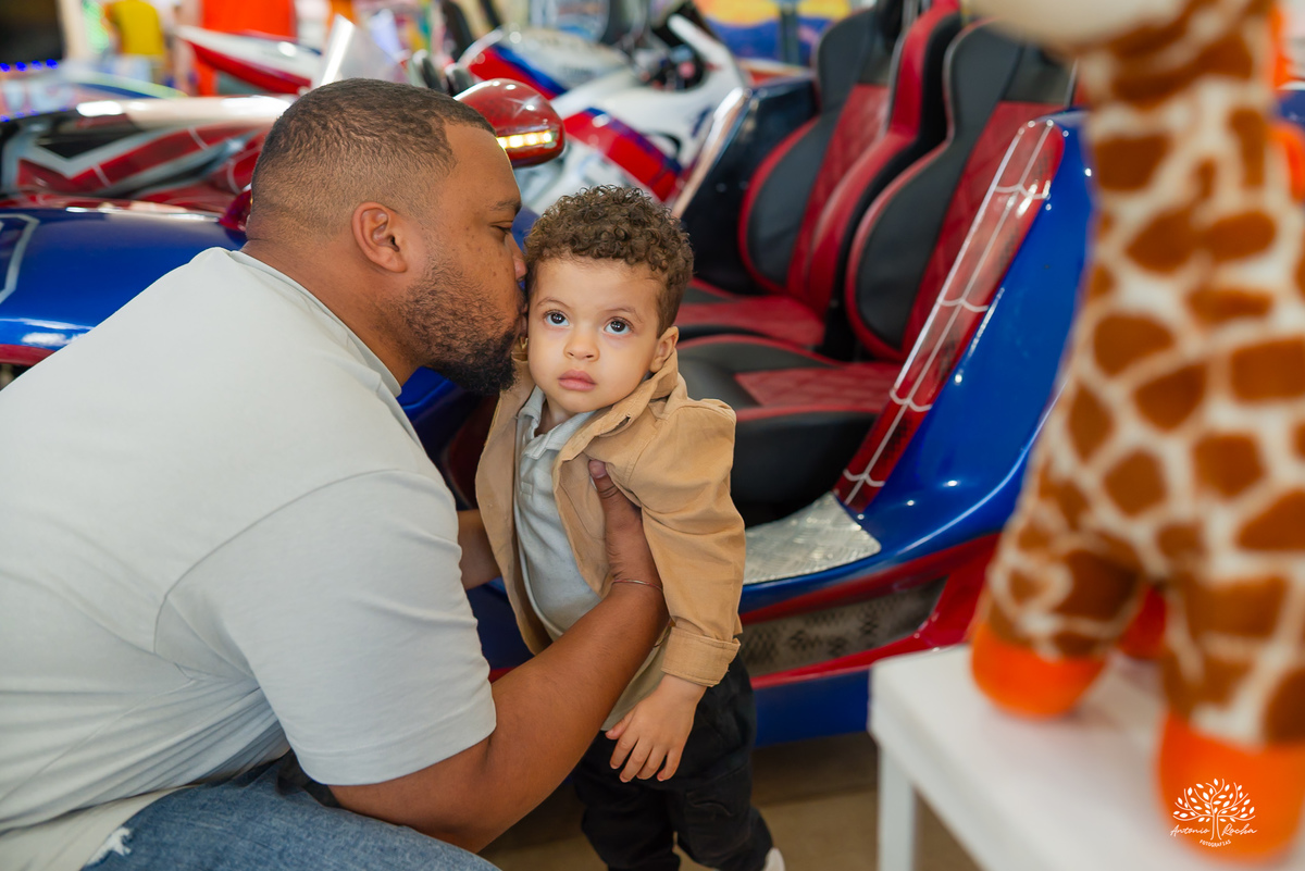 aniversário infantil - fotografia infantil - fotógrafo de festa - fotografia de irmãos - celebração em dose dupla - fotos de família - fotografia de aniversário - fotógrafo em Pelotas - fotografia documental - festa infantil - Antonio Rocha Fotografias