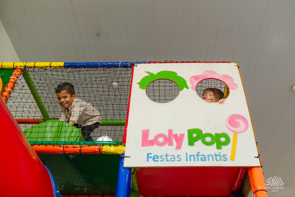 aniversário infantil - fotografia infantil - fotógrafo de festa - fotografia de irmãos - celebração em dose dupla - fotos de família - fotografia de aniversário - fotógrafo em Pelotas - fotografia documental - festa infantil - Antonio Rocha Fotografias