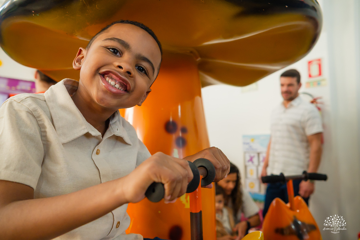aniversário infantil - fotografia infantil - fotógrafo de festa - fotografia de irmãos - celebração em dose dupla - fotos de família - fotografia de aniversário - fotógrafo em Pelotas - fotografia documental - festa infantil - Antonio Rocha Fotografias