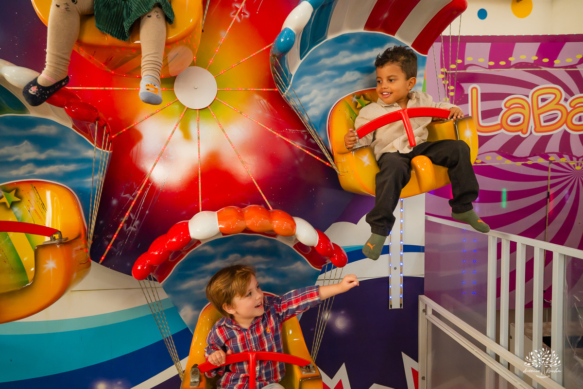 aniversário infantil - fotografia infantil - fotógrafo de festa - fotografia de irmãos - celebração em dose dupla - fotos de família - fotografia de aniversário - fotógrafo em Pelotas - fotografia documental - festa infantil - Antonio Rocha Fotografias