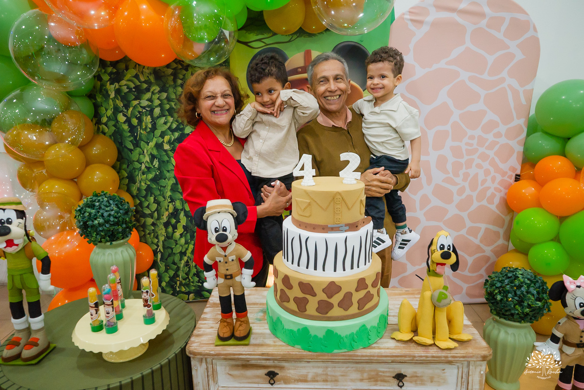 aniversário infantil - fotografia infantil - fotógrafo de festa - fotografia de irmãos - celebração em dose dupla - fotos de família - fotografia de aniversário - fotógrafo em Pelotas - fotografia documental - festa infantil - Antonio Rocha Fotografias