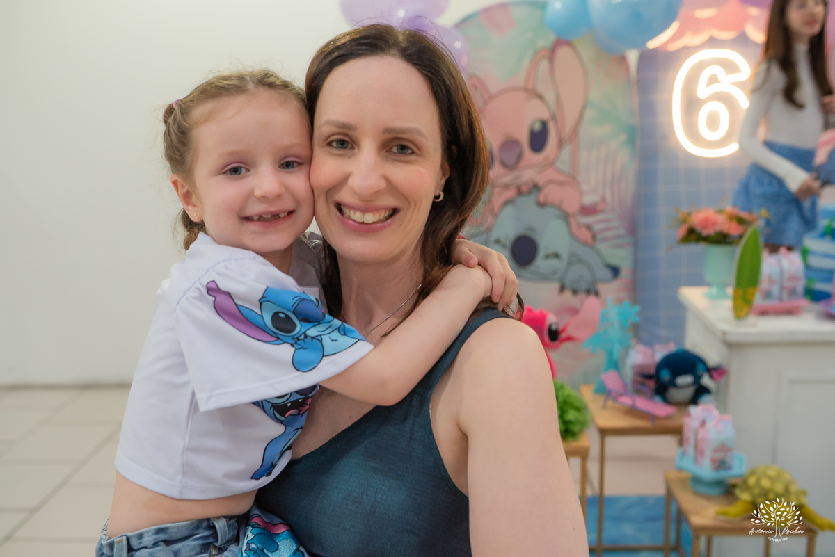 fotografia infantil - aniversário - infância - família - tobogã - salão Cliff Kids - festa personalizada - Stitch - Angel - tema de festa - carinho familiar - fotos espontâneas  - fotógrafo de infância - Antonio Rocha Fotografias - Pelotas