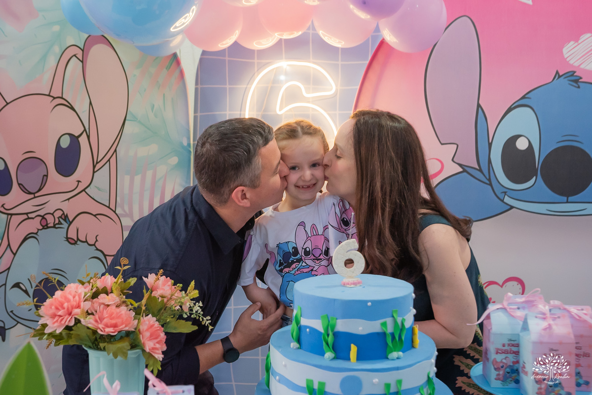 fotografia infantil - aniversário - infância - família - tobogã - salão Cliff Kids - festa personalizada - Stitch - Angel - tema de festa - carinho familiar - fotos espontâneas  - fotógrafo de infância - Antonio Rocha Fotografias - Pelotas