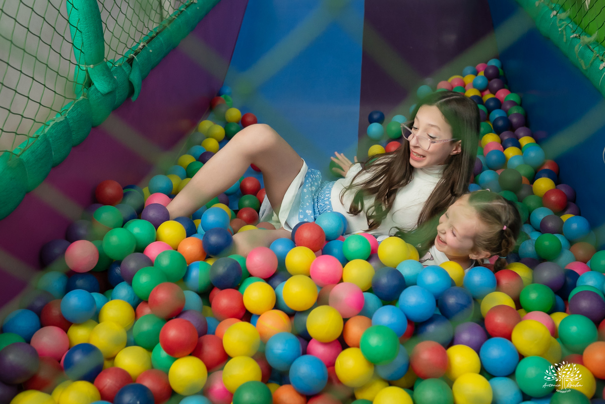 fotografia infantil - aniversário - infância - família - tobogã - salão Cliff Kids - festa personalizada - Stitch - Angel - tema de festa - carinho familiar - fotos espontâneas  - fotógrafo de infância - Antonio Rocha Fotografias - Pelotas