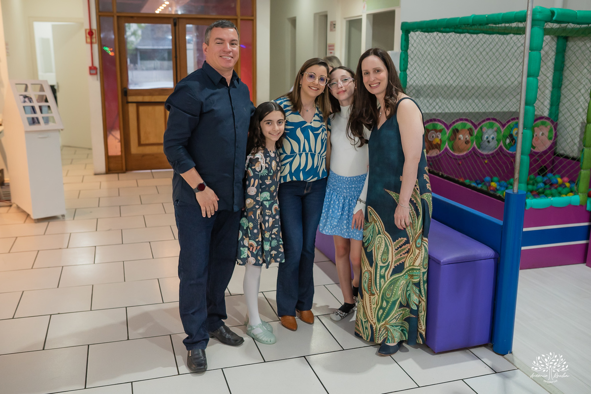 fotografia infantil - aniversário - infância - família - tobogã - salão Cliff Kids - festa personalizada - Stitch - Angel - tema de festa - carinho familiar - fotos espontâneas  - fotógrafo de infância - Antonio Rocha Fotografias - Pelotas