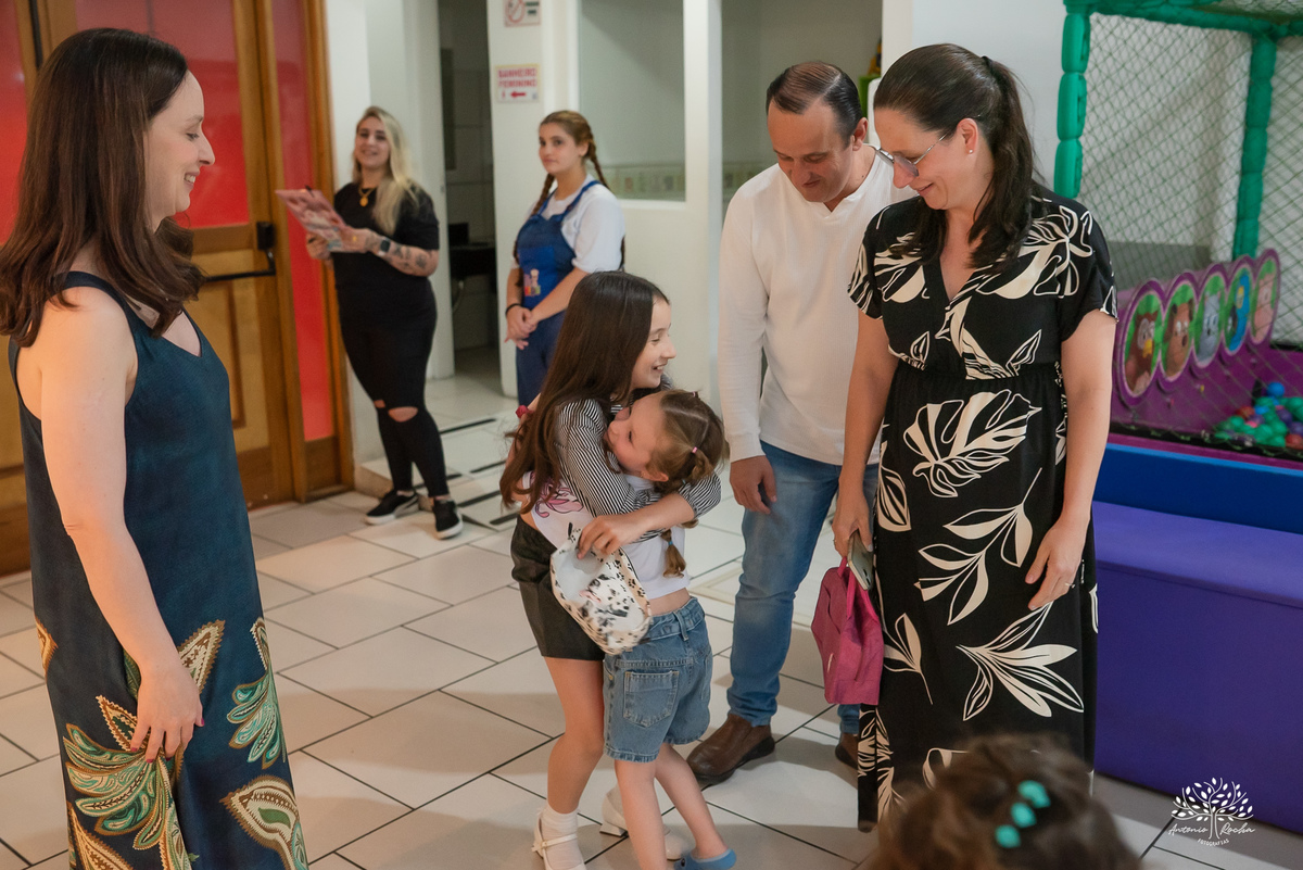 fotografia infantil - aniversário - infância - família - tobogã - salão Cliff Kids - festa personalizada - Stitch - Angel - tema de festa - carinho familiar - fotos espontâneas  - fotógrafo de infância - Antonio Rocha Fotografias - Pelotas