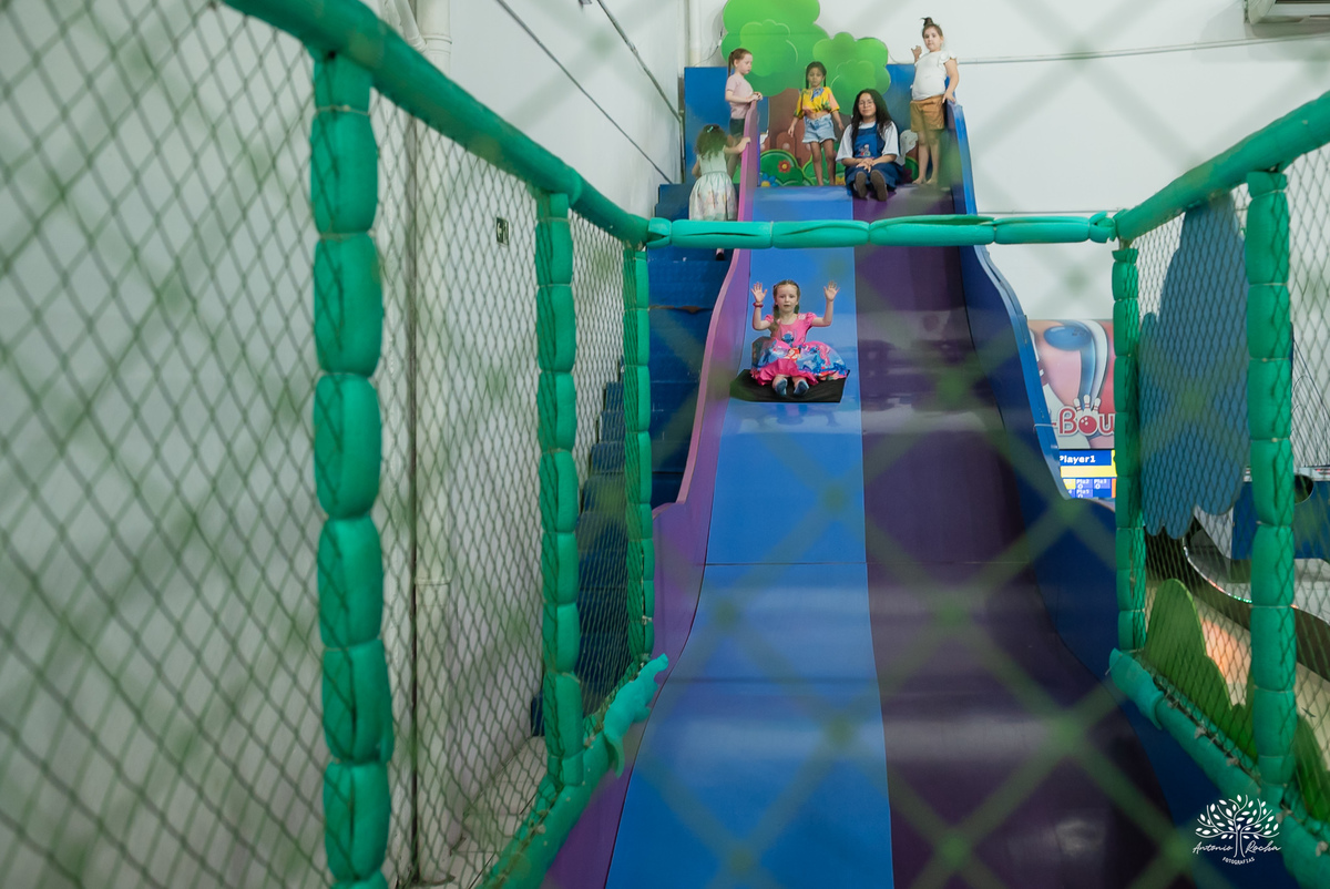 fotografia infantil - aniversário - infância - família - tobogã - salão Cliff Kids - festa personalizada - Stitch - Angel - tema de festa - carinho familiar - fotos espontâneas  - fotógrafo de infância - Antonio Rocha Fotografias - Pelotas