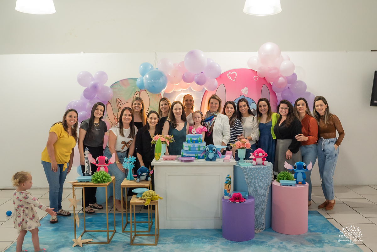 fotografia infantil - aniversário - infância - família - tobogã - salão Cliff Kids - festa personalizada - Stitch - Angel - tema de festa - carinho familiar - fotos espontâneas  - fotógrafo de infância - Antonio Rocha Fotografias - Pelotas