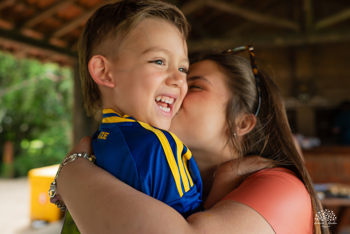 festa infantil - fotografia infantil - Arena Marini - futebol para crianças - fotografia de família - Pelotas - fotografia espontânea - herança visual - gincanas e brincadeiras - pula-pula - brinquedos infláveis - Antonio Rocha Fotografias - brigadeiro