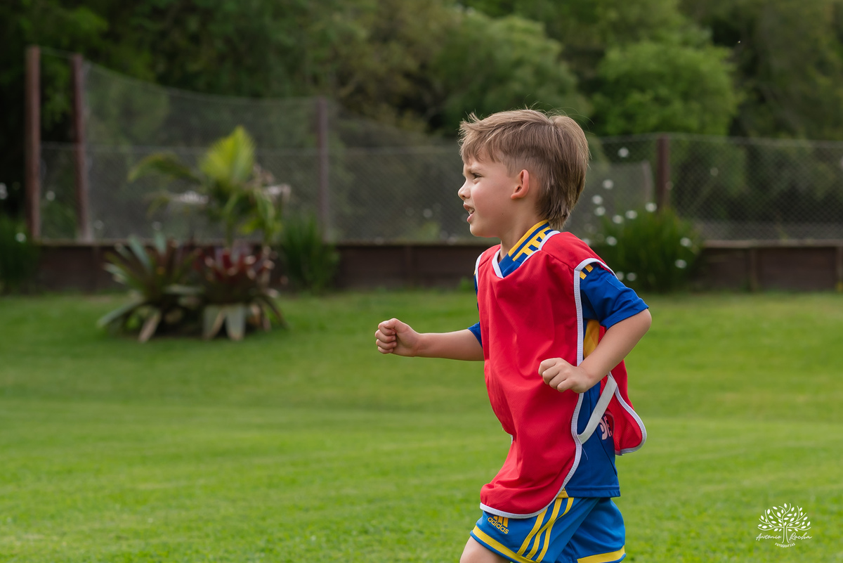 festa infantil - fotografia infantil - Arena Marini - futebol para crianças - fotografia de família - Pelotas - fotografia espontânea - herança visual - gincanas e brincadeiras - pula-pula - brinquedos infláveis - Antonio Rocha Fotografias - brigadeiro