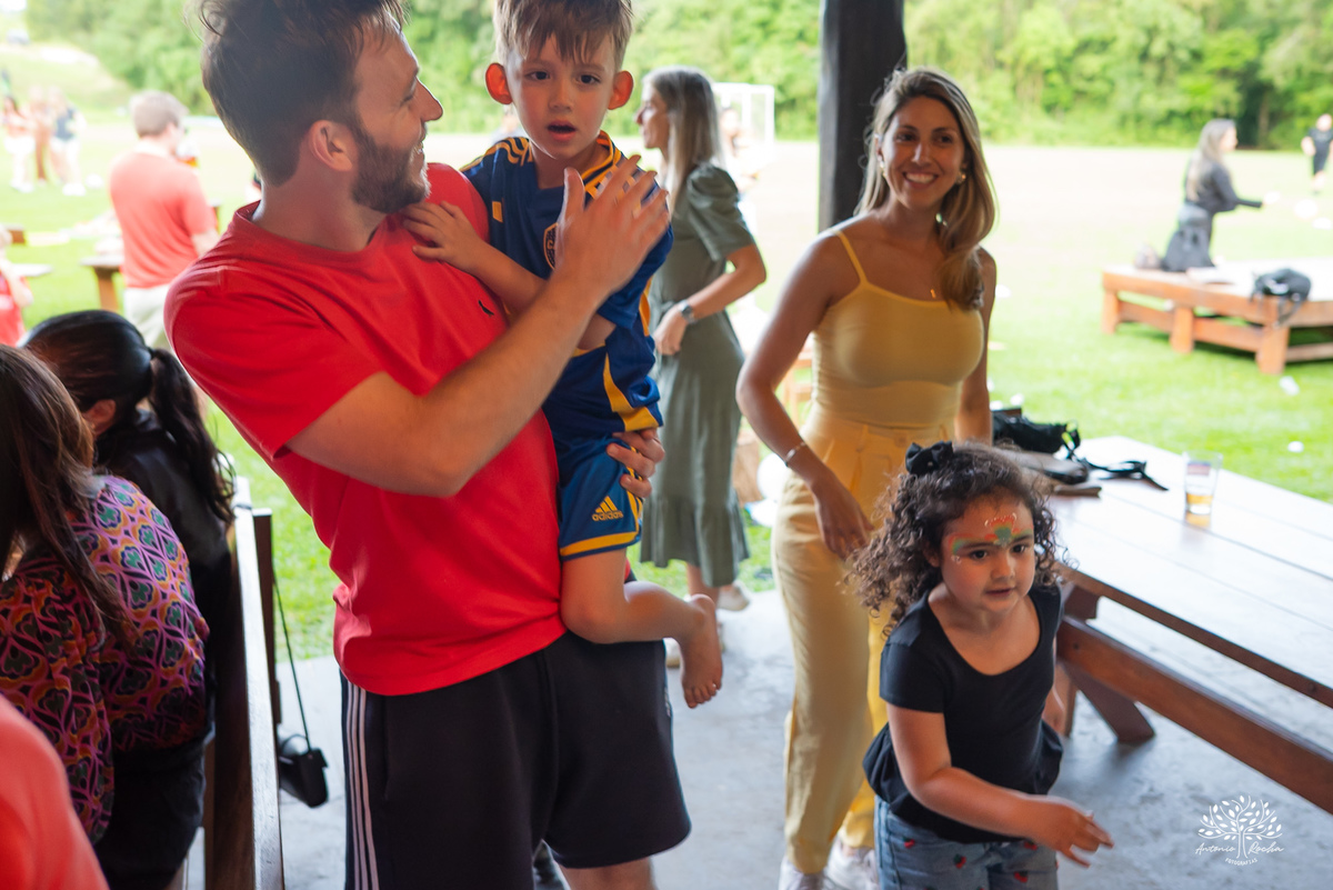 festa infantil - fotografia infantil - Arena Marini - futebol para crianças - fotografia de família - Pelotas - fotografia espontânea - herança visual - gincanas e brincadeiras - pula-pula - brinquedos infláveis - Antonio Rocha Fotografias - brigadeiro