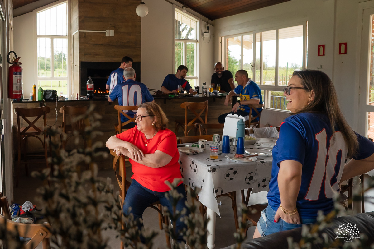 aniversário infantil - fotografia de aniversário – Pelotas - festa de 10 anos - futebol de sabão - futebol de campo - fotografia espontânea - fotógrafo Antonio Rocha - Renata Dalbann fotógrafa - festa ao ar livre - fotografia documental infantil - Dunas