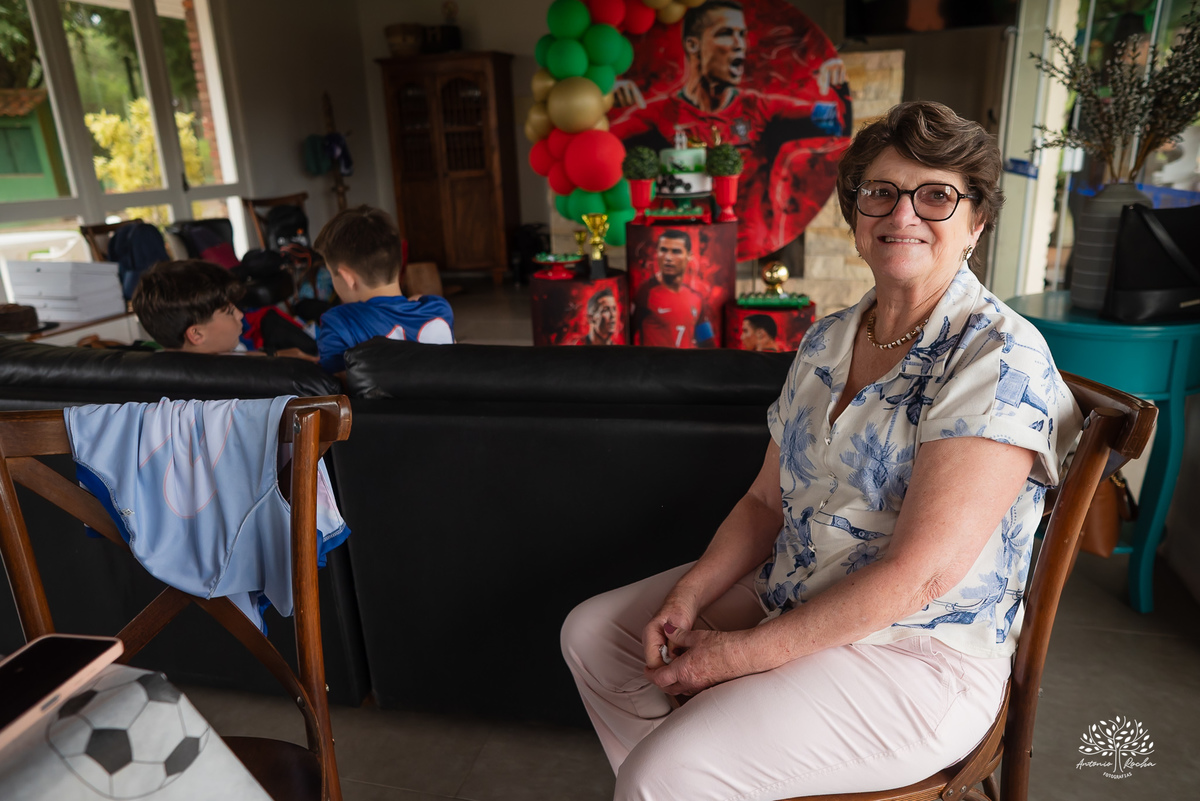 aniversário infantil - fotografia de aniversário – Pelotas - festa de 10 anos - futebol de sabão - futebol de campo - fotografia espontânea - fotógrafo Antonio Rocha - Renata Dalbann fotógrafa - festa ao ar livre - fotografia documental infantil - Dunas