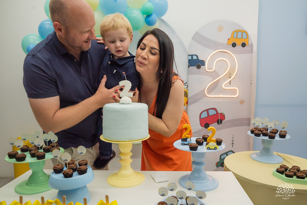 aniversario infantil - fotografia infantil - fotografo de criancas - casa de alice - bolinha de sabao - animacao infantil - parabens emocionante - abelinha - fotografias espontaneas - antonio rocha fotografias - Estevan 2 anos - cacau fest chocolates