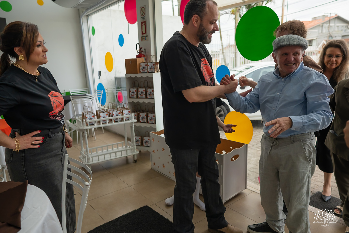 aniversario infantil - festa 10 anos - fotografia profissional - fotografia de aniversarios - fotografo pelotas - fotografo de familia - ensaio infantil - basquete - fotografia documental – loly pop - fotografia espontanea - antonio rocha fotografias