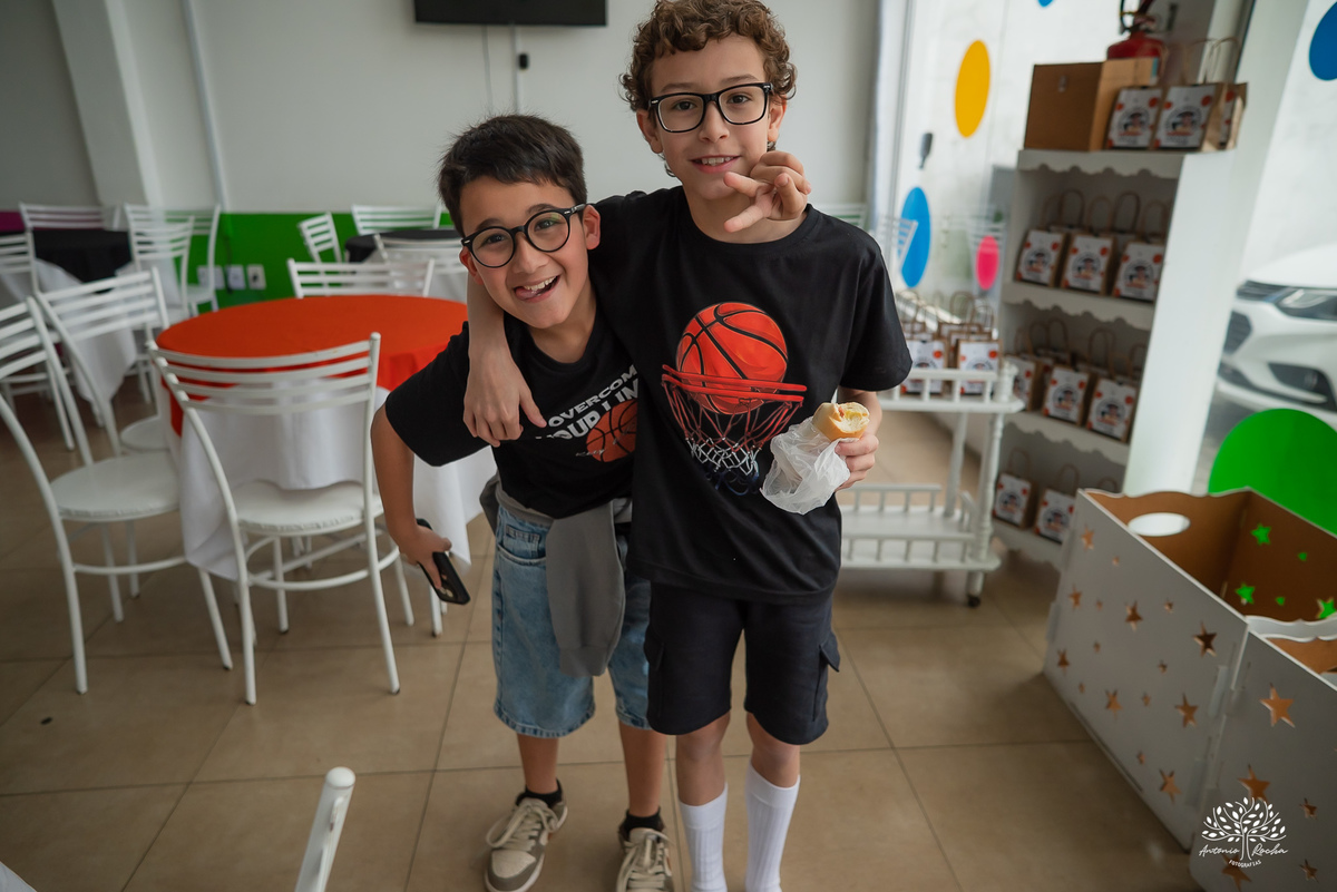 aniversario infantil - festa 10 anos - fotografia profissional - fotografia de aniversarios - fotografo pelotas - fotografo de familia - ensaio infantil - basquete - fotografia documental – loly pop - fotografia espontanea - antonio rocha fotografias