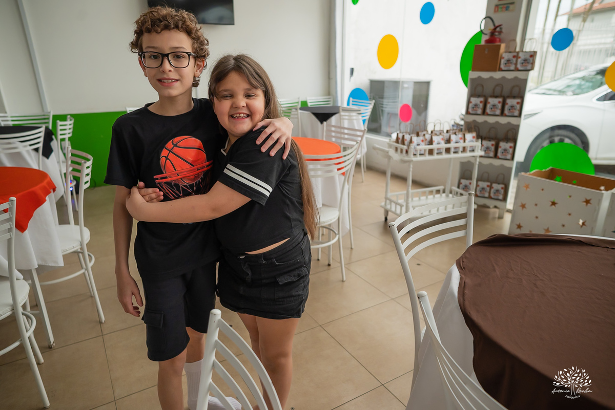 aniversario infantil - festa 10 anos - fotografia profissional - fotografia de aniversarios - fotografo pelotas - fotografo de familia - ensaio infantil - basquete - fotografia documental – loly pop - fotografia espontanea - antonio rocha fotografias