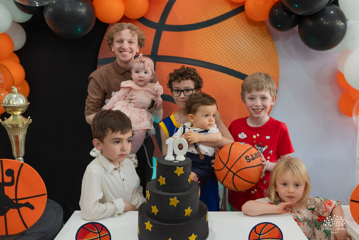 aniversario infantil - festa 10 anos - fotografia profissional - fotografia de aniversarios - fotografo pelotas - fotografo de familia - ensaio infantil - basquete - fotografia documental – loly pop - fotografia espontanea - antonio rocha fotografias