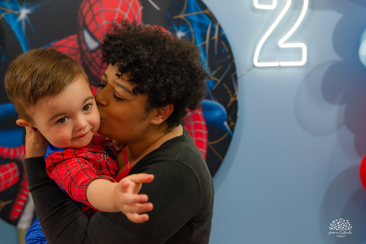 fotografia infantil - festa infantil - aniversário de 2 anos - fotógrafo de família - super-herói - homem-aranha - infância feliz – Camaquã - heranças visuais - fotógrafo de festa infantil - Antonio Rocha Fotografias – Pelotas – Sonho de Criança - irmão