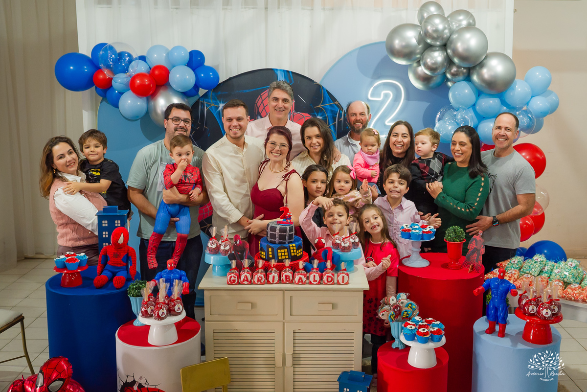 fotografia infantil - festa infantil - aniversário de 2 anos - fotógrafo de família - super-herói - homem-aranha - infância feliz – Camaquã - heranças visuais - fotógrafo de festa infantil - Antonio Rocha Fotografias – Pelotas – Sonho de Criança - irmão