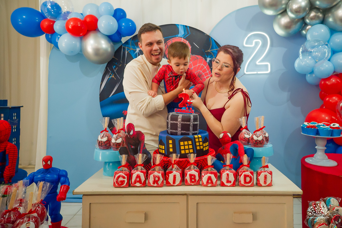fotografia infantil - festa infantil - aniversário de 2 anos - fotógrafo de família - super-herói - homem-aranha - infância feliz – Camaquã - heranças visuais - fotógrafo de festa infantil - Antonio Rocha Fotografias – Pelotas – Sonho de Criança - irmão