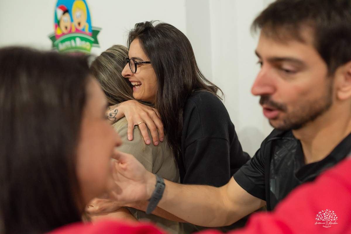 aniversário infantil - fotografia de aniversário - fotógrafo infantil - festa de criança - momentos espontâneos - memórias de infância - fotografia de família - fotografia documental e de eventos - salão Arte e Riso - Pelotas- Antonio Rocha Fotografias