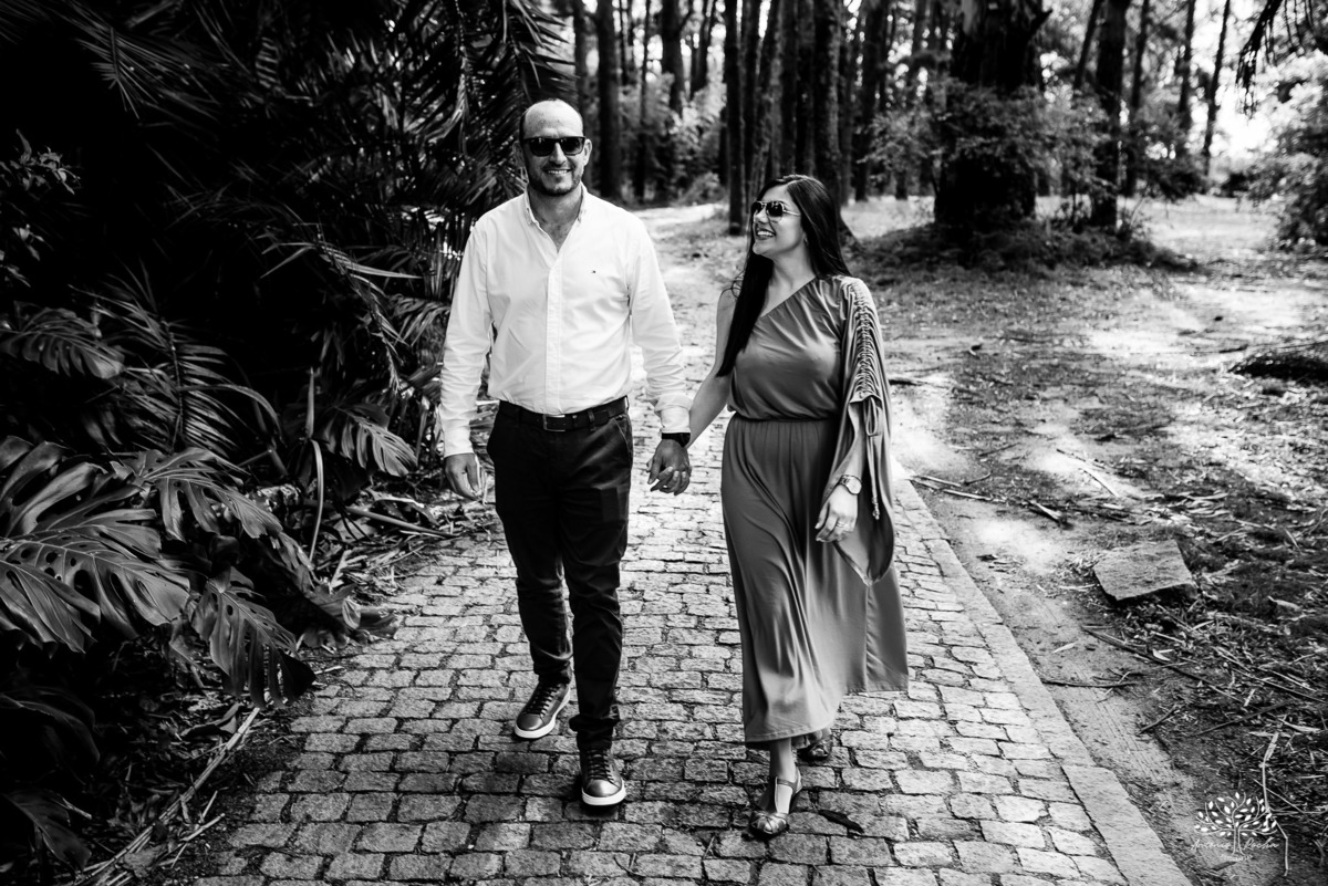 ensaio pré wedding - fotografia de casal - pré casamento Pelotas - Charqueada Santa Rita - Pousada Santa Rita - fotos românticas - pôr do sol - fotógrafo Antonio Rocha - ensaio Maria e Rodrigo - casal do Uruguay - amor - Pelotas RS - fotógrafo casamento