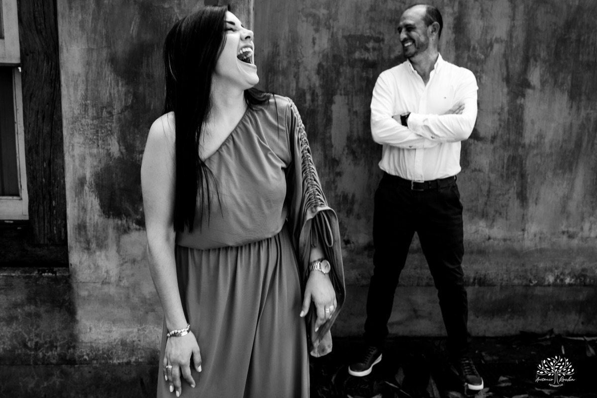 ensaio pré wedding - fotografia de casal - pré casamento Pelotas - Charqueada Santa Rita - Pousada Santa Rita - fotos românticas - pôr do sol - fotógrafo Antonio Rocha - ensaio Maria e Rodrigo - casal do Uruguay - amor - Pelotas RS - fotógrafo casamento