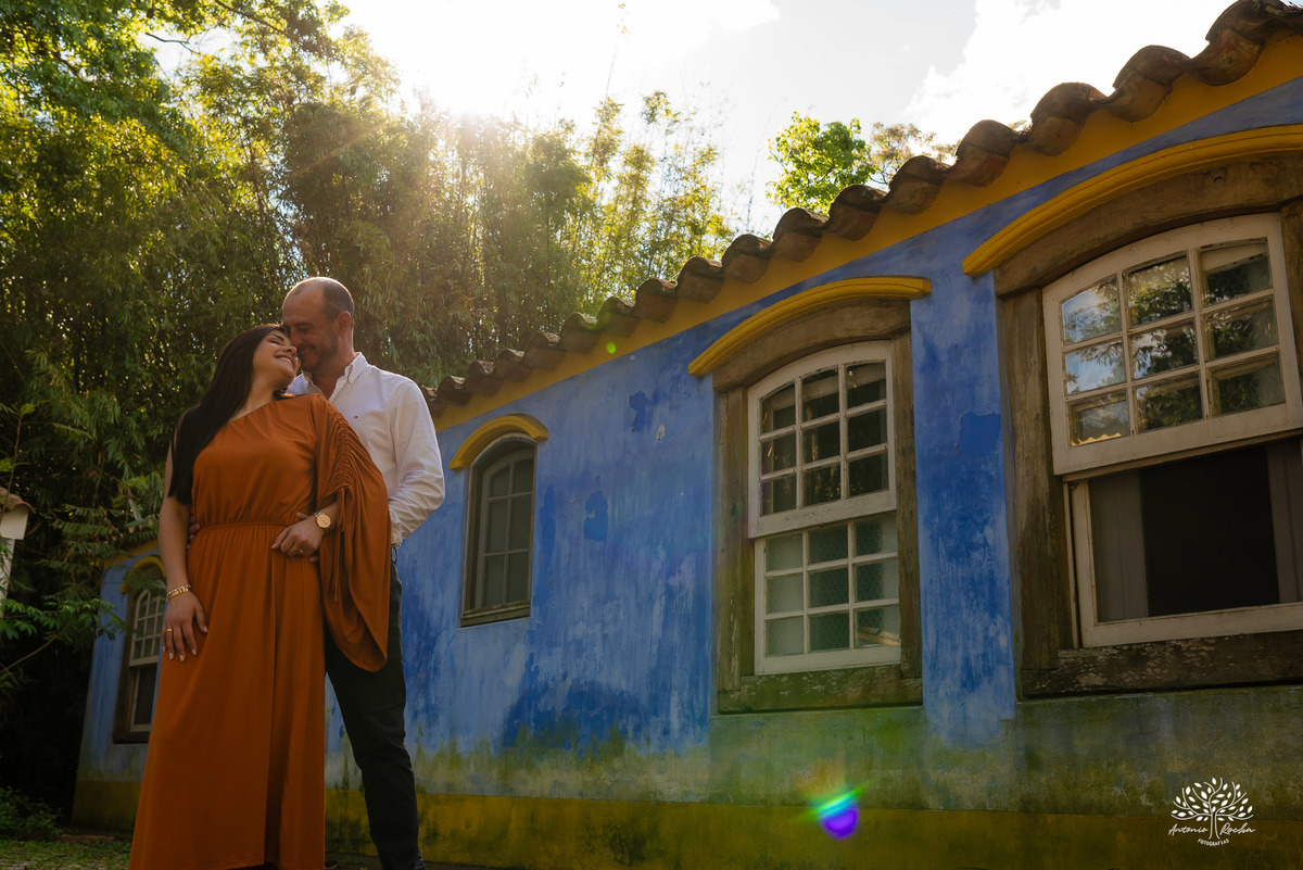 ensaio pré wedding - fotografia de casal - pré casamento Pelotas - Charqueada Santa Rita - Pousada Santa Rita - fotos românticas - pôr do sol - fotógrafo Antonio Rocha - ensaio Maria e Rodrigo - casal do Uruguay - amor - Pelotas RS - fotógrafo casamento
