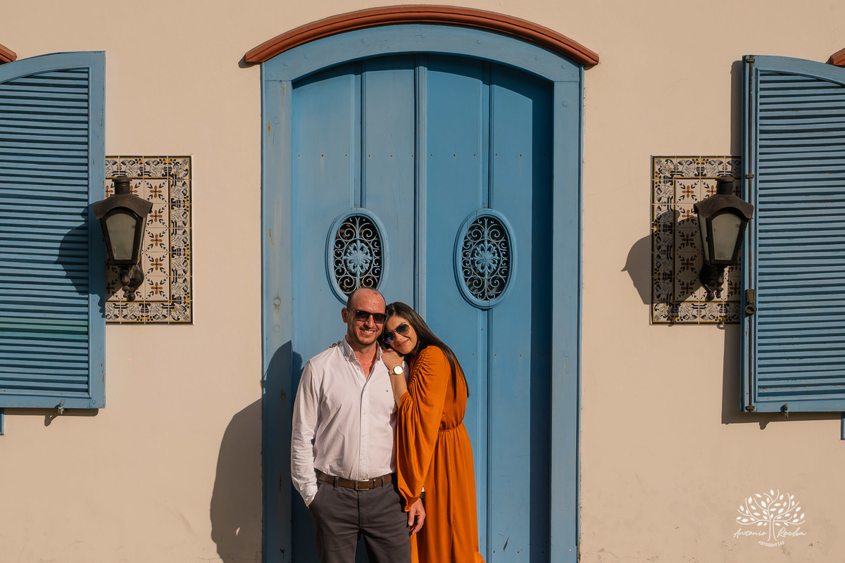 ensaio pré wedding - fotografia de casal - pré casamento Pelotas - Charqueada Santa Rita - Pousada Santa Rita - fotos românticas - pôr do sol - fotógrafo Antonio Rocha - ensaio Maria e Rodrigo - casal do Uruguay - amor - Pelotas RS - fotógrafo casamento