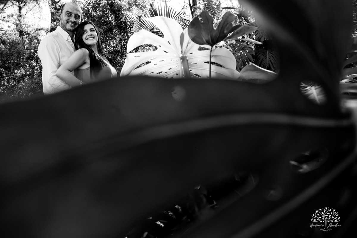 ensaio pré wedding - fotografia de casal - pré casamento Pelotas - Charqueada Santa Rita - Pousada Santa Rita - fotos românticas - pôr do sol - fotógrafo Antonio Rocha - ensaio Maria e Rodrigo - casal do Uruguay - amor - Pelotas RS - fotógrafo casamento