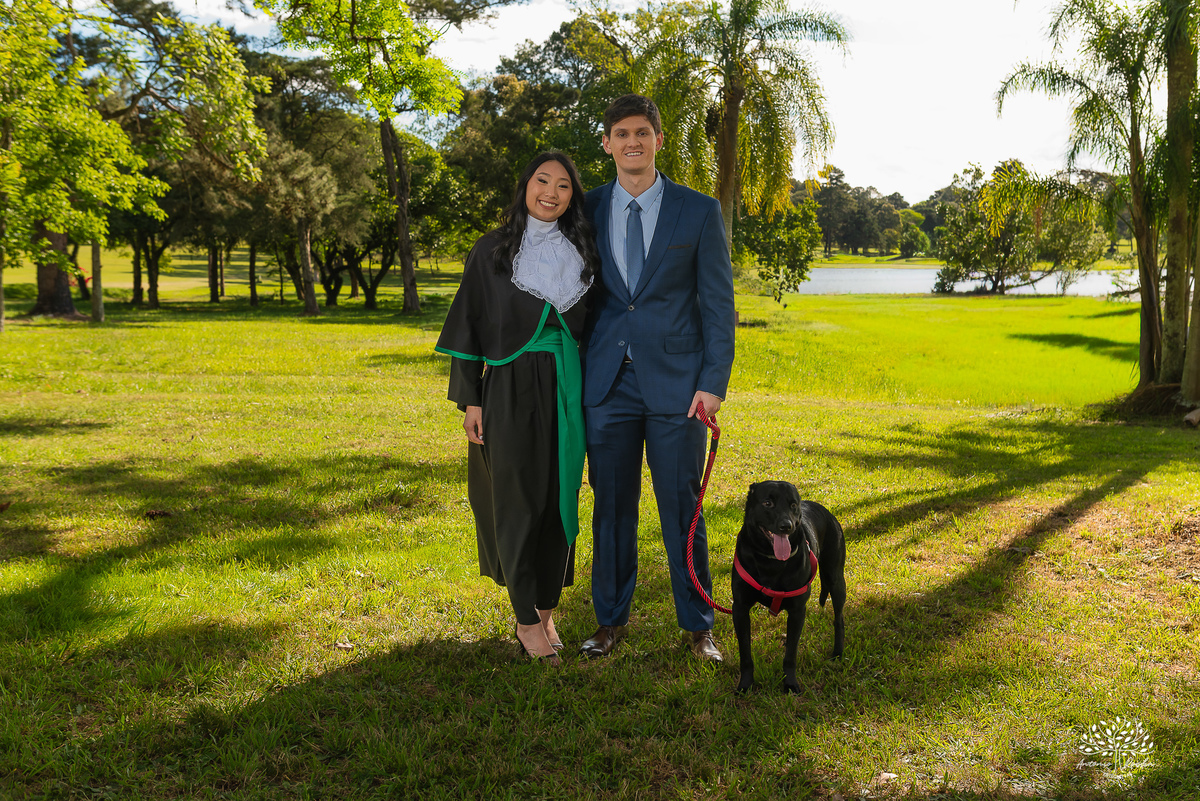 formatura em medicina-ensaio pré-formatura-prova de toga-fotografia de formatura-fotógrafo em Pelotas-fotografia emocional-memórias afetivas-conquista acadêmica-médica formada-sessão fotográfica-fotografia profissional - Guadalajara - Clube Campestre