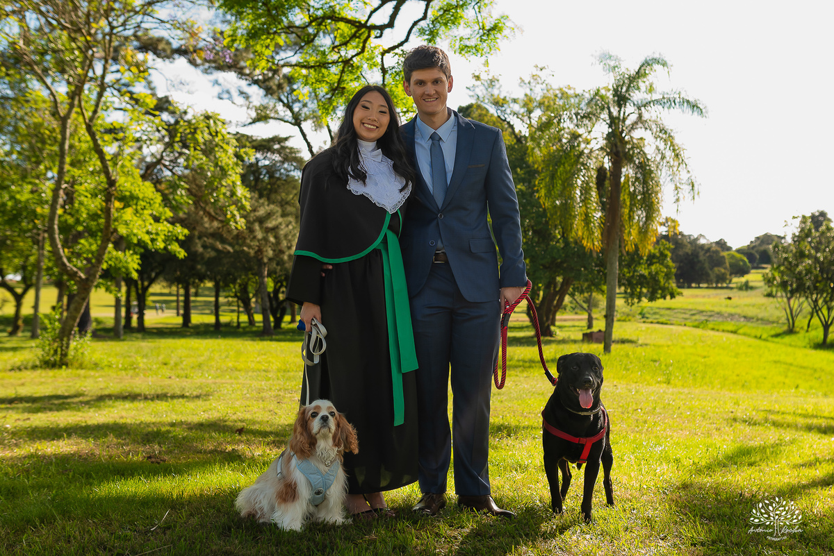 formatura em medicina-ensaio pré-formatura-prova de toga-fotografia de formatura-fotógrafo em Pelotas-fotografia emocional-memórias afetivas-conquista acadêmica-médica formada-sessão fotográfica-fotografia profissional - Guadalajara - Clube Campestre