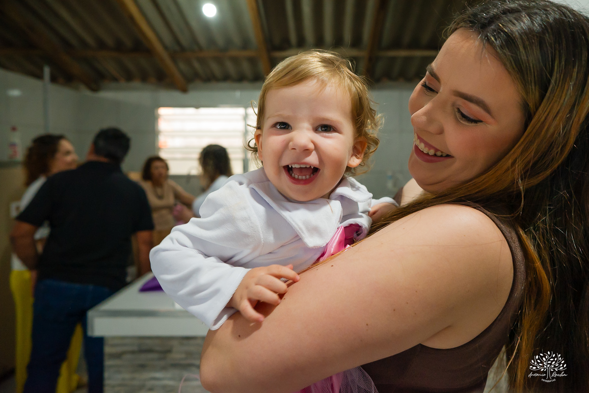 fotografia infantil - aniversário infantil - festa de criança - fotografia de família - celebração da vida - momentos espontâneos - fotografia documental - infância - aniversários intimistas - fotógrafo de família - Antonio Rocha Fotografias - Pelotas