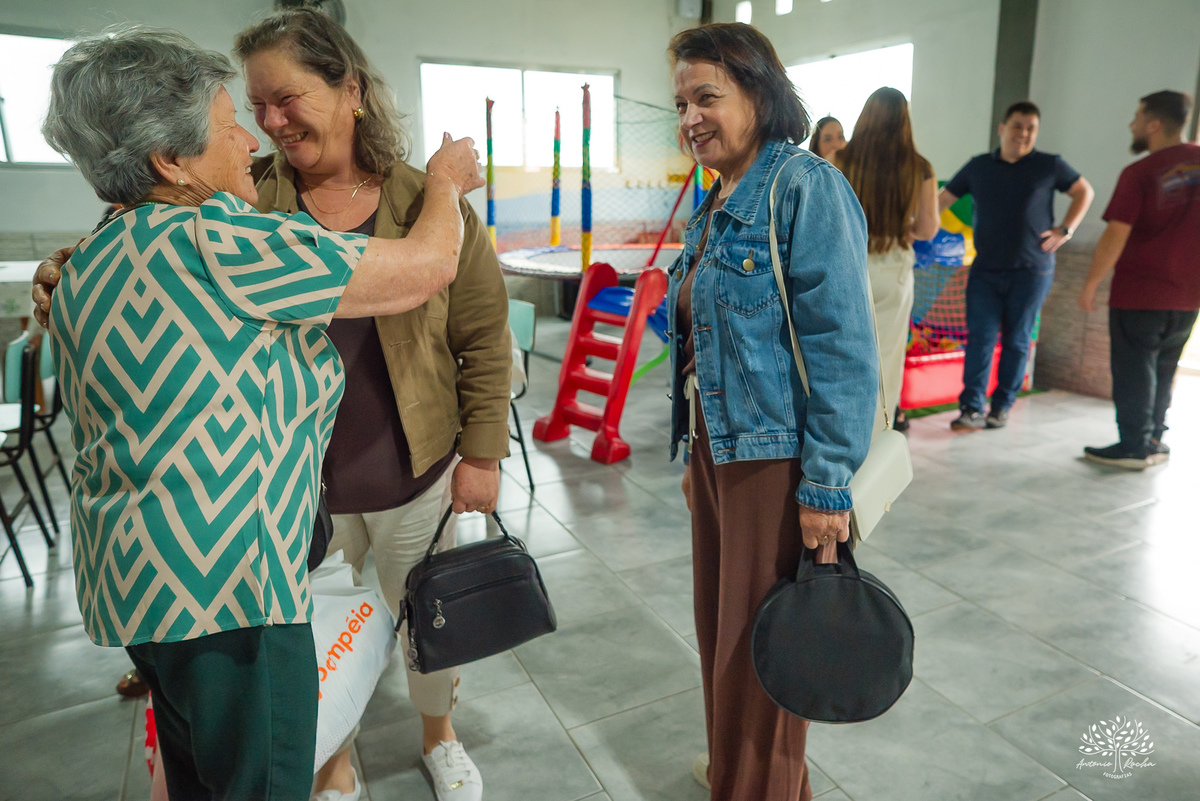 fotografia infantil - aniversário infantil - festa de criança - fotografia de família - celebração da vida - momentos espontâneos - fotografia documental - infância - aniversários intimistas - fotógrafo de família - Antonio Rocha Fotografias - Pelotas