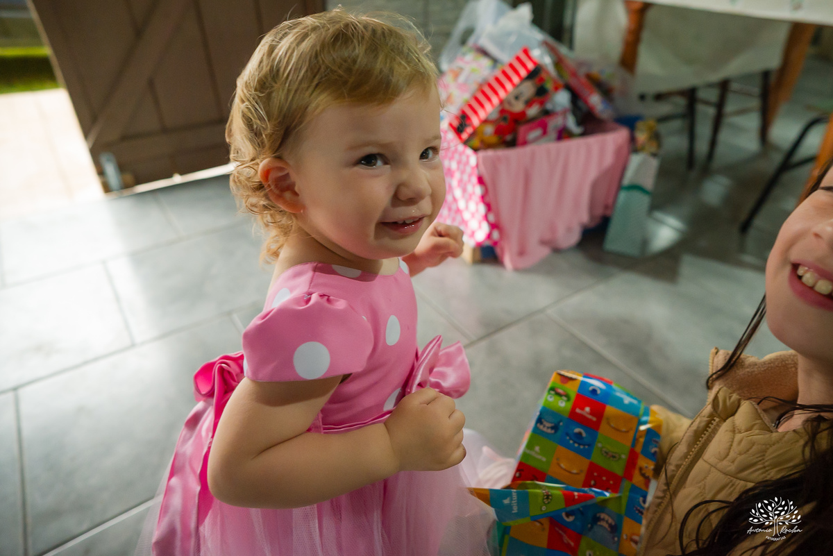 fotografia infantil - aniversário infantil - festa de criança - fotografia de família - celebração da vida - momentos espontâneos - fotografia documental - infância - aniversários intimistas - fotógrafo de família - Antonio Rocha Fotografias - Pelotas
