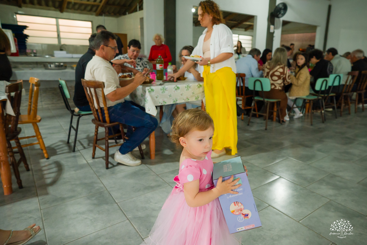 fotografia infantil - aniversário infantil - festa de criança - fotografia de família - celebração da vida - momentos espontâneos - fotografia documental - infância - aniversários intimistas - fotógrafo de família - Antonio Rocha Fotografias - Pelotas