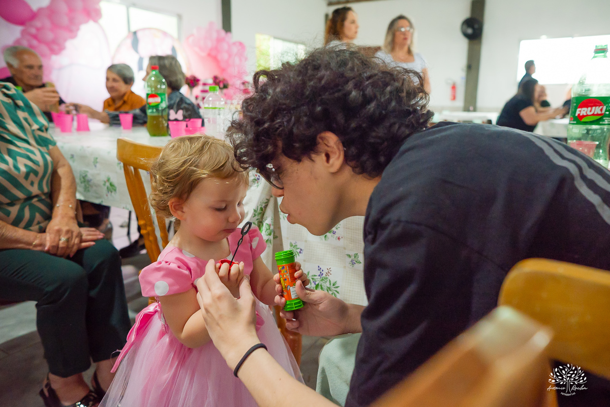 fotografia infantil - aniversário infantil - festa de criança - fotografia de família - celebração da vida - momentos espontâneos - fotografia documental - infância - aniversários intimistas - fotógrafo de família - Antonio Rocha Fotografias - Pelotas