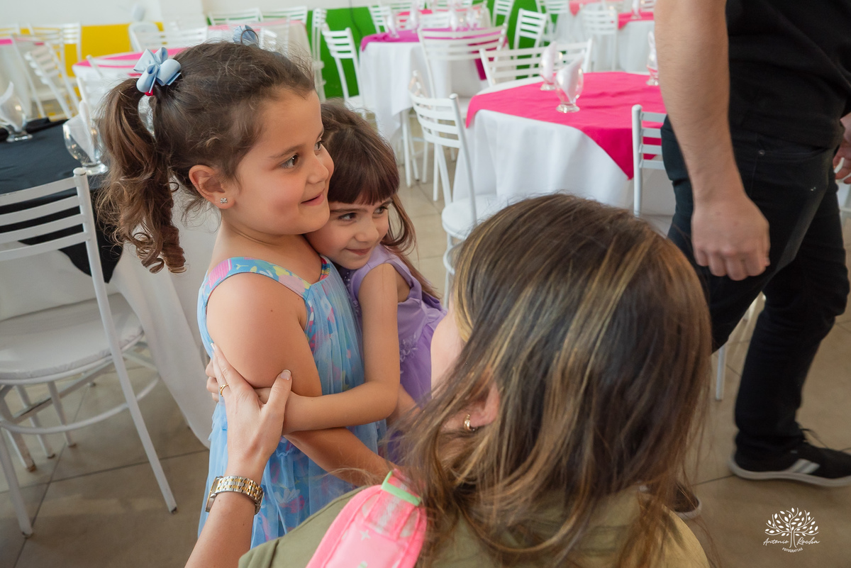 fotografia infantil - aniversário em dobro - festa de irmãos - fotógrafo infantil - registro de memórias - fotografia de família - festa temática - Deadpool e princesa - infância feliz - Antonio Rocha Fotografias – Pelotas – Loly Pop - Meu herói - labamba