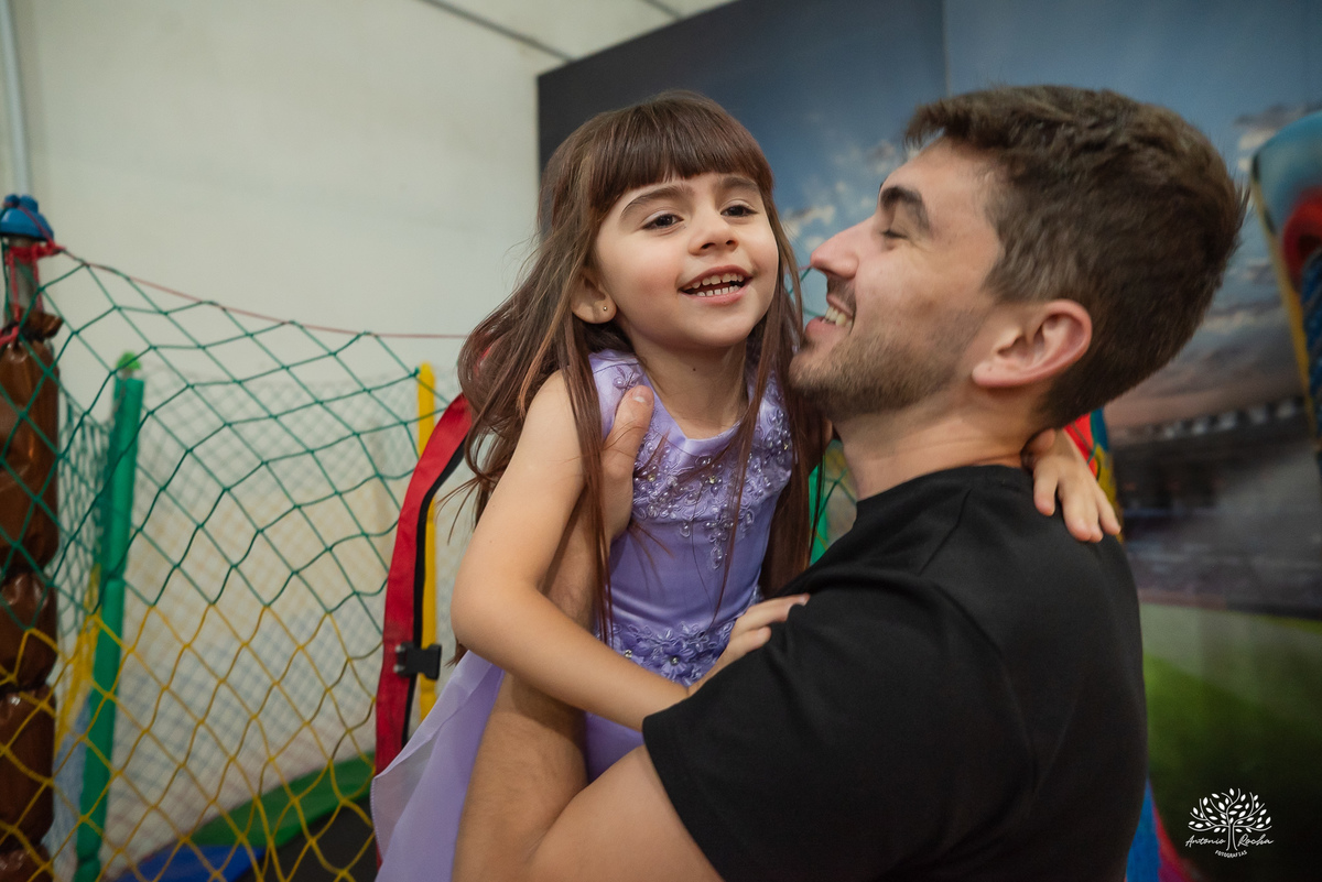 fotografia infantil - aniversário em dobro - festa de irmãos - fotógrafo infantil - registro de memórias - fotografia de família - festa temática - Deadpool e princesa - infância feliz - Antonio Rocha Fotografias – Pelotas – Loly Pop - Meu herói - labamba