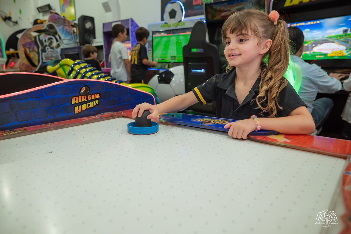 fotografia infantil - aniversário em dobro - festa de irmãos - fotógrafo infantil - registro de memórias - fotografia de família - festa temática - Deadpool e princesa - infância feliz - Antonio Rocha Fotografias – Pelotas – Loly Pop - Meu herói - labamba