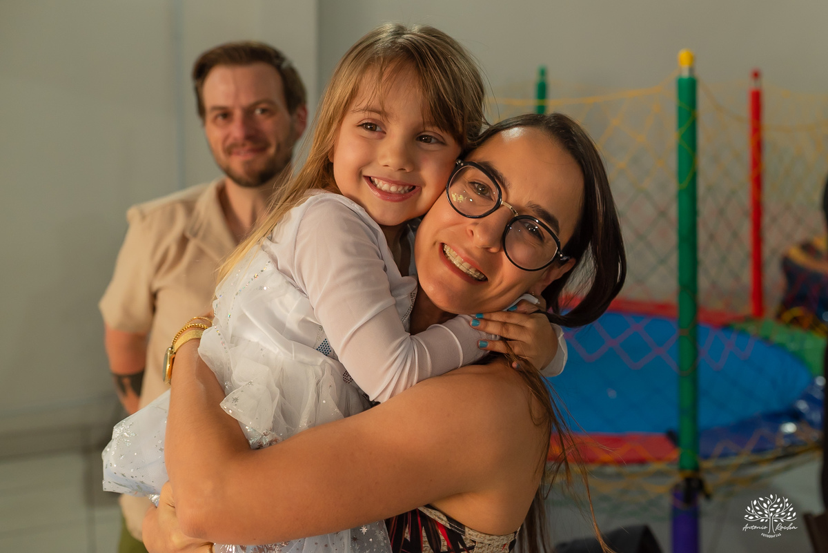 espontânea – parabéns – show do parabéns – doces – personalidade – cliques autênticos – fotografo infantil – antonio rocha fotografias – pelotas – tio guigui - princesa disney - olaf