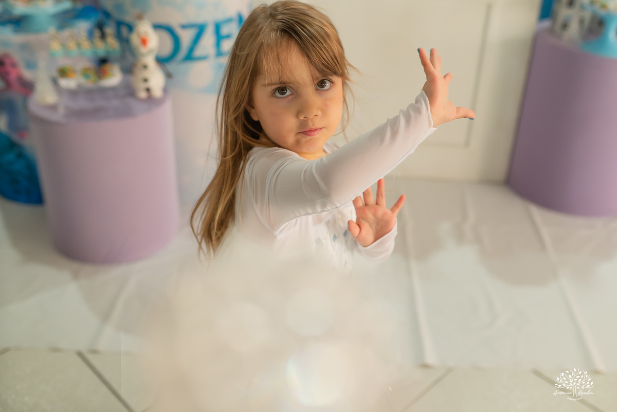 espontânea – parabéns – show do parabéns – doces – personalidade – cliques autênticos – fotografo infantil – antonio rocha fotografias – pelotas – tio guigui - princesa disney - olaf