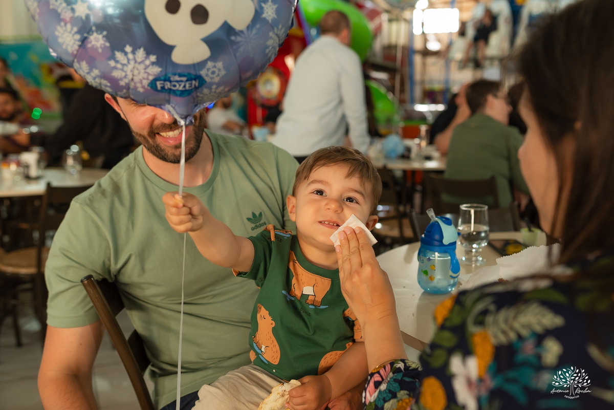 espontânea – parabéns – show do parabéns – doces – personalidade – cliques autênticos – fotografo infantil – antonio rocha fotografias – pelotas – tio guigui - princesa disney - olaf