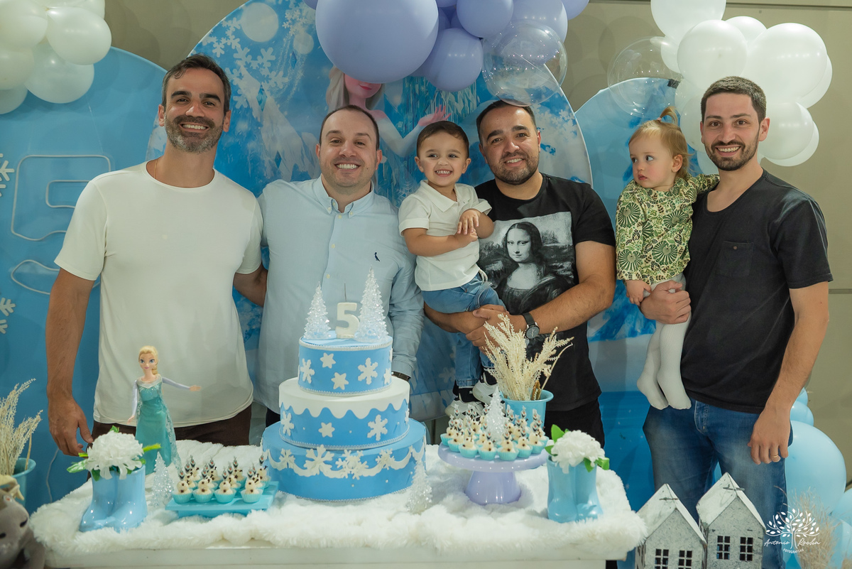 espontânea – parabéns – show do parabéns – doces – personalidade – cliques autênticos – fotografo infantil – antonio rocha fotografias – pelotas – tio guigui - princesa disney - olaf