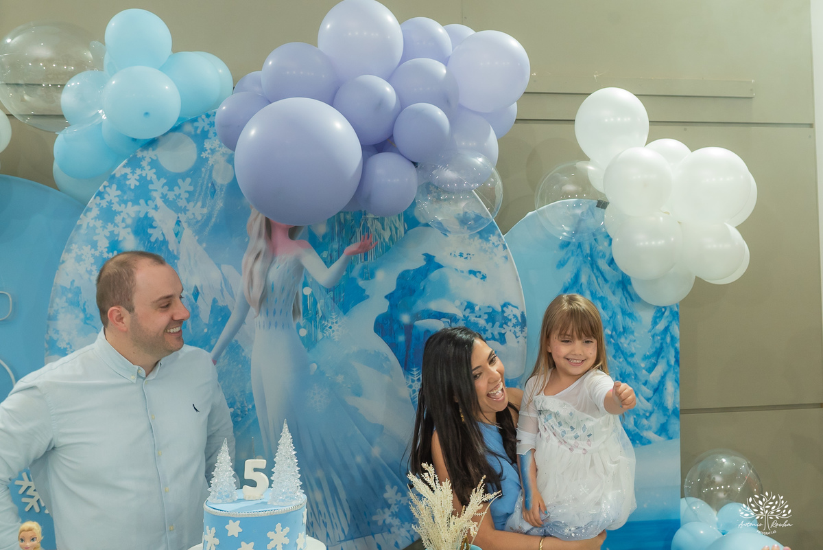 espontânea – parabéns – show do parabéns – doces – personalidade – cliques autênticos – fotografo infantil – antonio rocha fotografias – pelotas – tio guigui - princesa disney - olaf