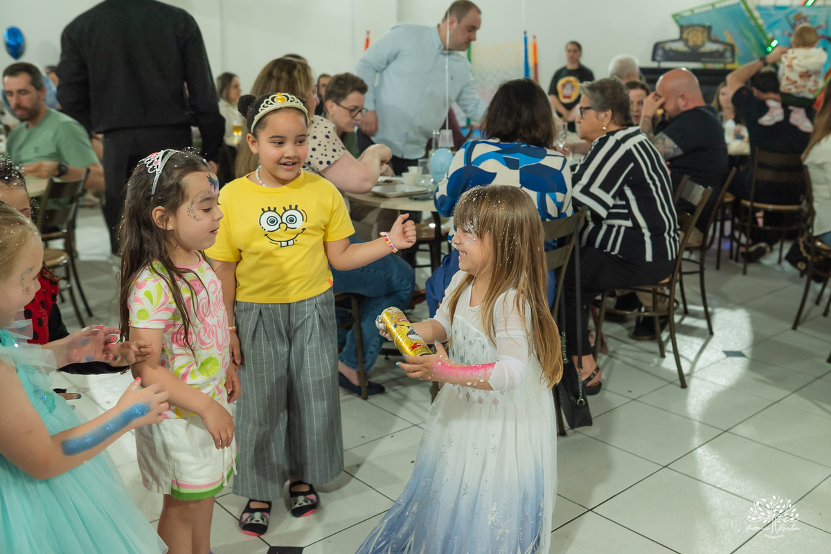 espontânea – parabéns – show do parabéns – doces – personalidade – cliques autênticos – fotografo infantil – antonio rocha fotografias – pelotas – tio guigui - princesa disney - olaf